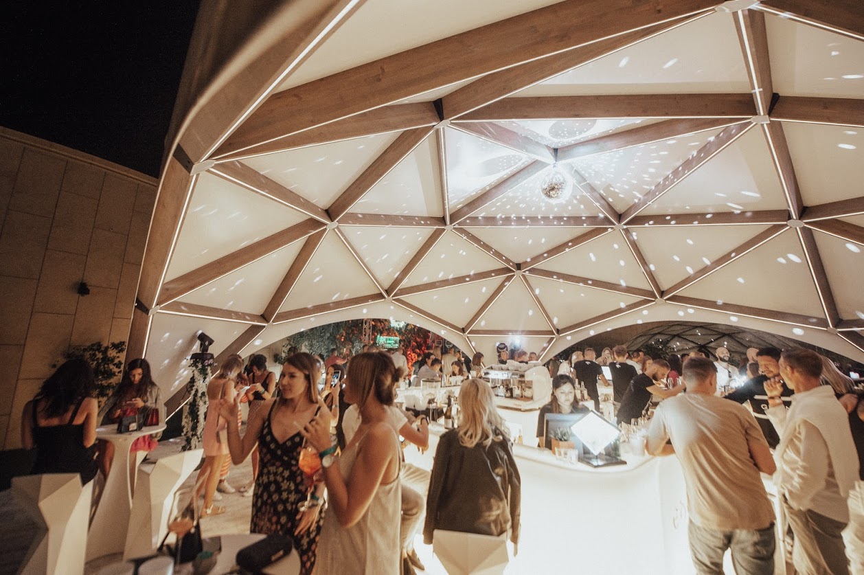 Shell Tent Event Show Event in a Tent – Hospitality and Events North